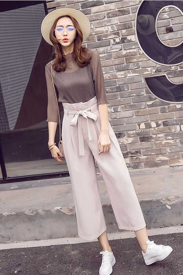 平胸很瘦的女生夏天该怎么穿搭?