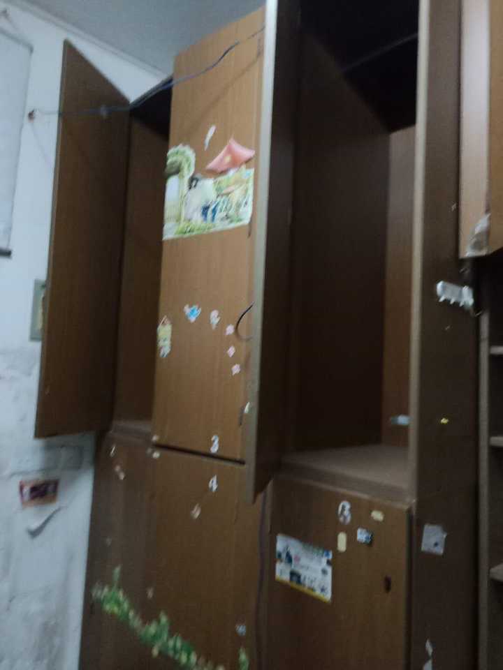 安徽工业大学的宿舍条件如何?校区内有哪些生活设施?