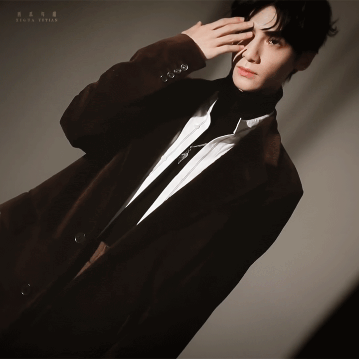 最近缺一个爱豆,神仙颜值那种有安利的嘛!