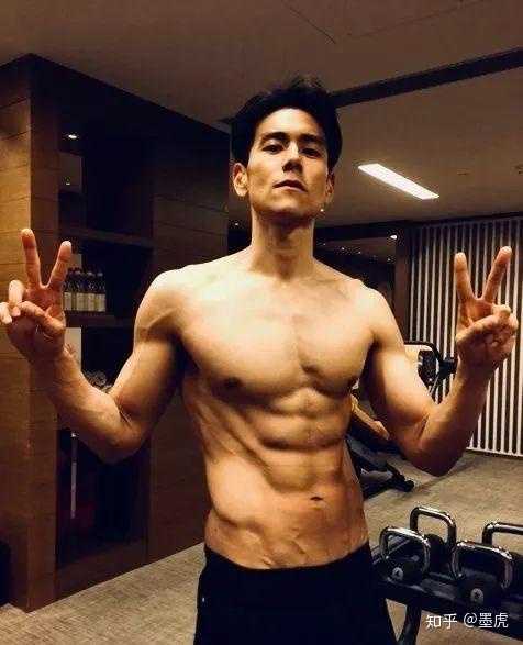 普通人练出接近彭于晏的身材需要多久的努力?