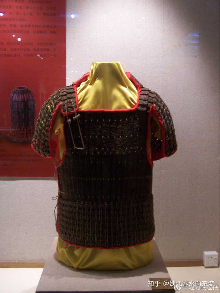 也是中国古代运用最为广泛的一种甲,在布面甲和板甲出现之前算防御力
