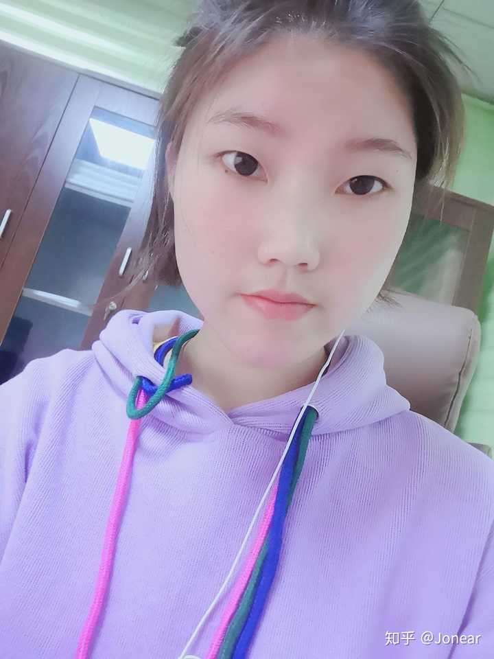 单眼皮吊眼怎么画眼妆?