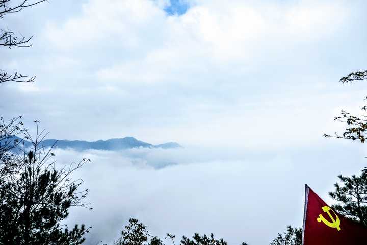 黄洋界哨口的山顶