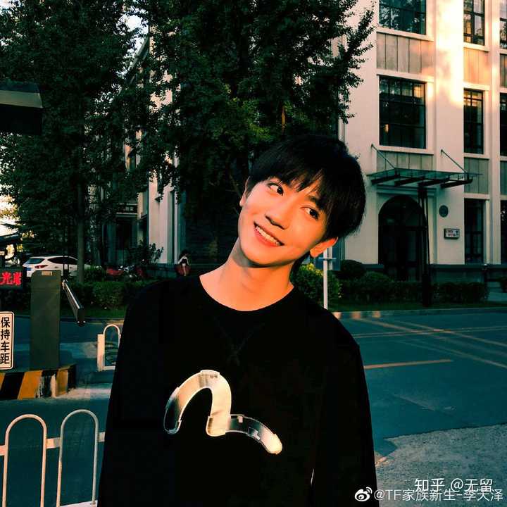 李天泽,一直在默默进步,给我们很大惊喜,告诉我们他有在变得更优秀