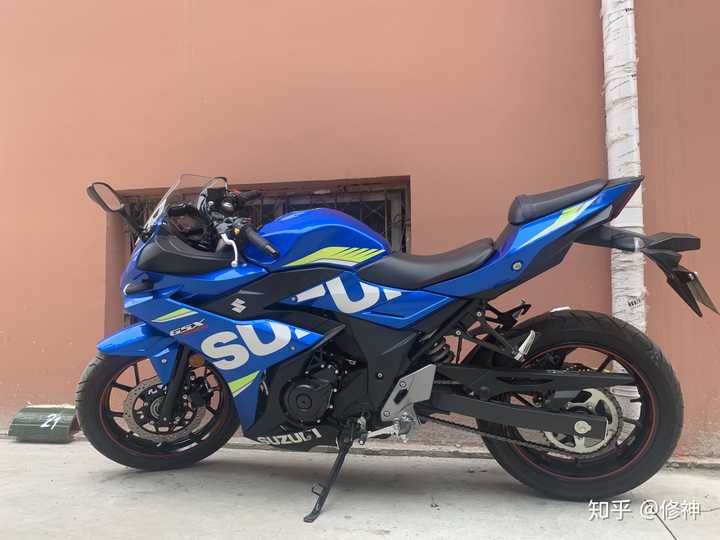 如何评价铃木gsx250r