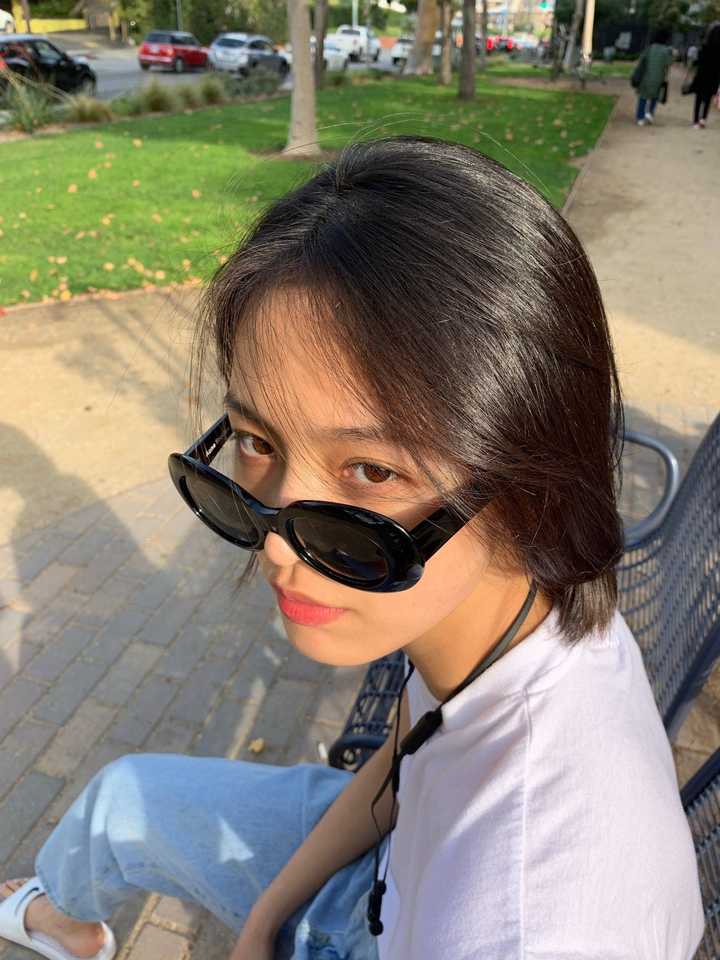 如何评价新生代模特赵佳丽?