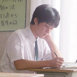 如何评价柏原崇的颜?