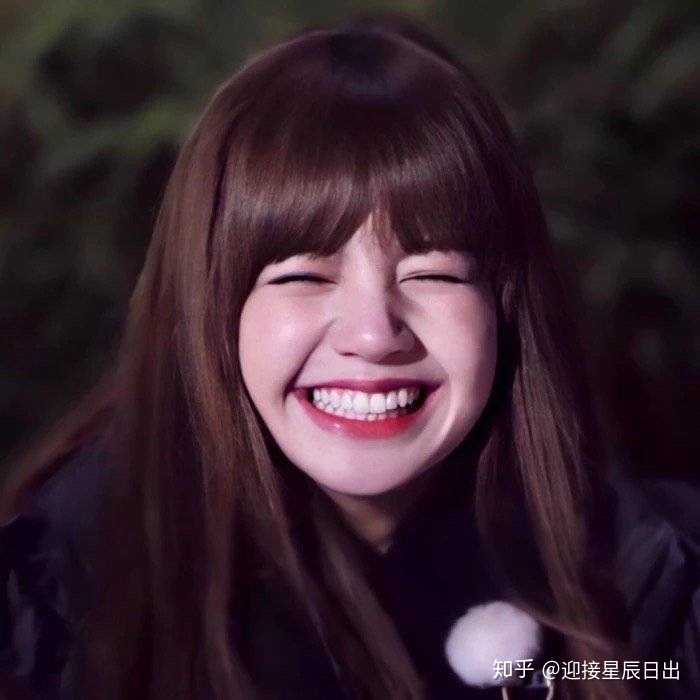 戴了美瞳感觉好点 另外我觉得大鼻子美女lisa占位