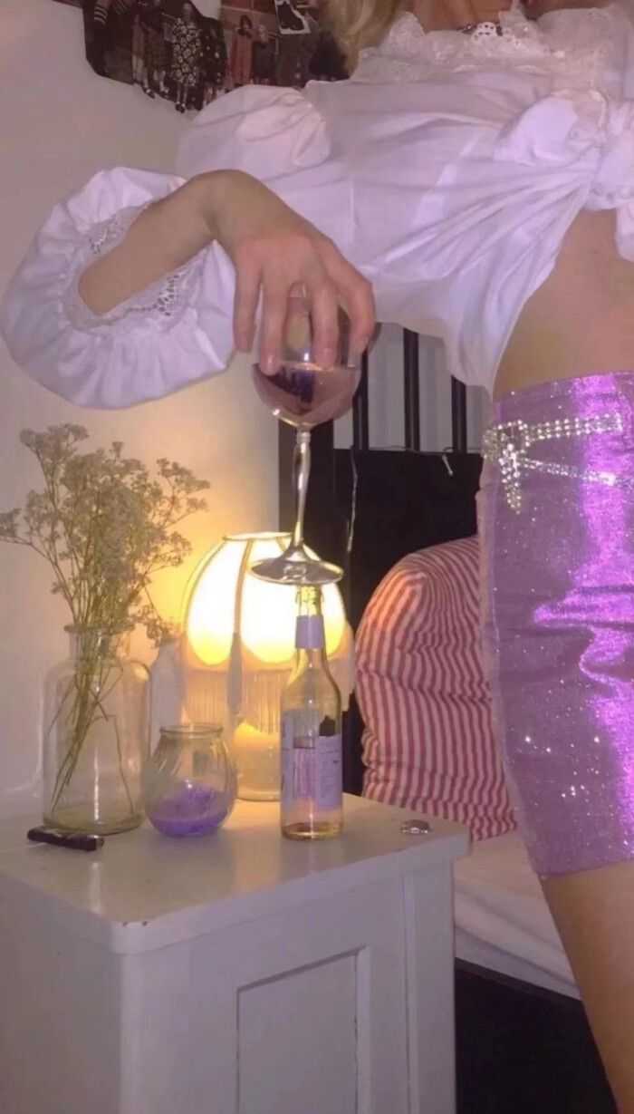 日更同审美的壁纸,背景图,头像……) 1:好身材篇 2:文字篇 身材篇 —