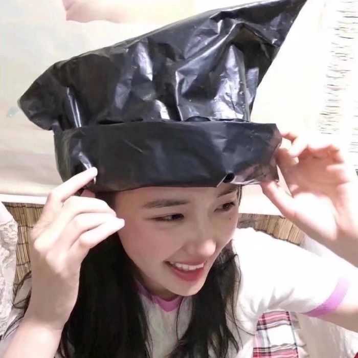 有没有笑起来甜甜的女生头像?