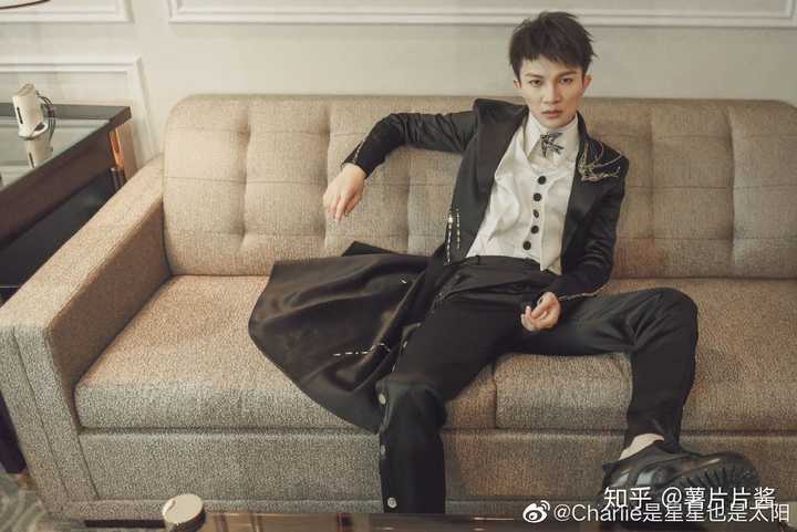 周深为什么这么帅?