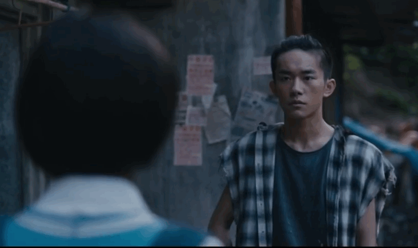 如何看待易烊千玺出演《少年的你》?