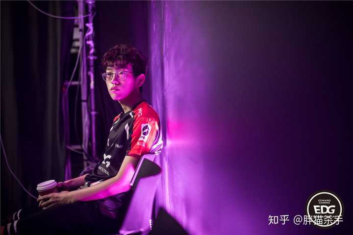 如何评价 edg 中单选手 scout(李汭灿)?