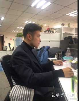 让女生对自己产生好感?女生像比逗动漫怪搞头图片