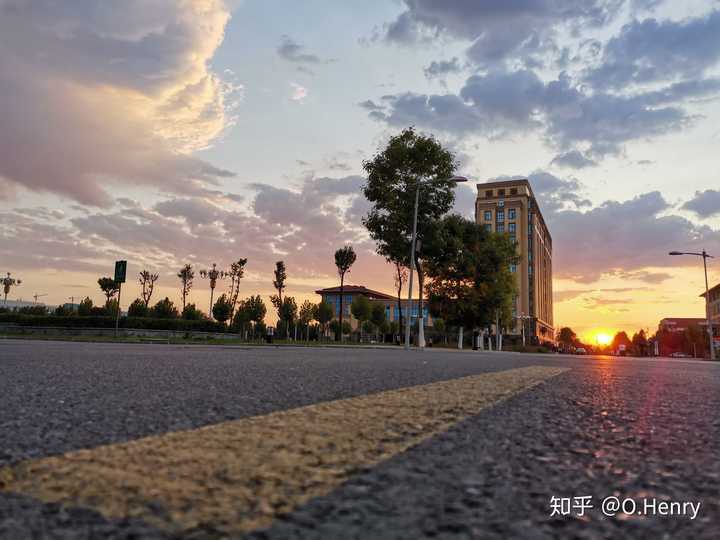 求太原理工大学榆次校区的美照.