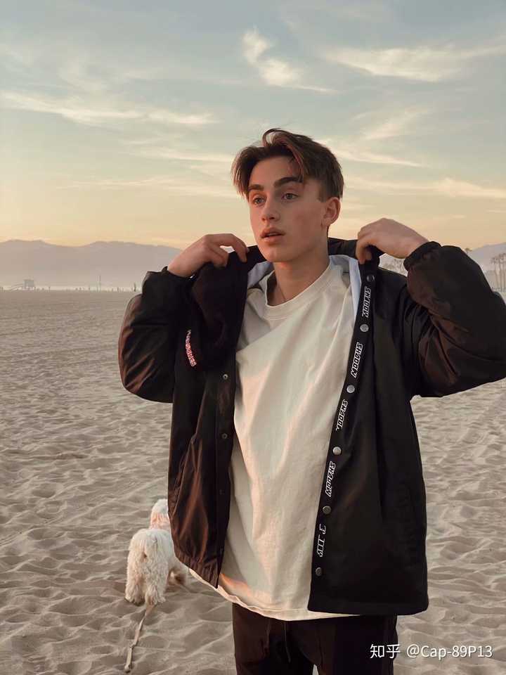 (来自qq空间诺亚施纳普墙的图片) 2,johnny orlando(喊啾妮哈哈哈哈