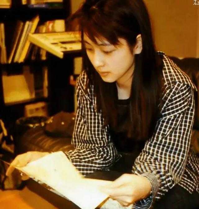 如何评价歌手坂井泉水