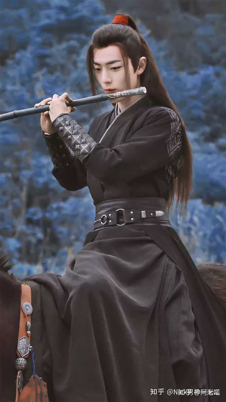 有什么好看的古风真人吹笛子头像?