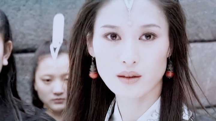 不知道有没有人写03版天龙八部.