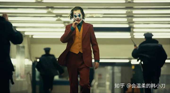 如何评价 2019 电影《小丑》(joker)?