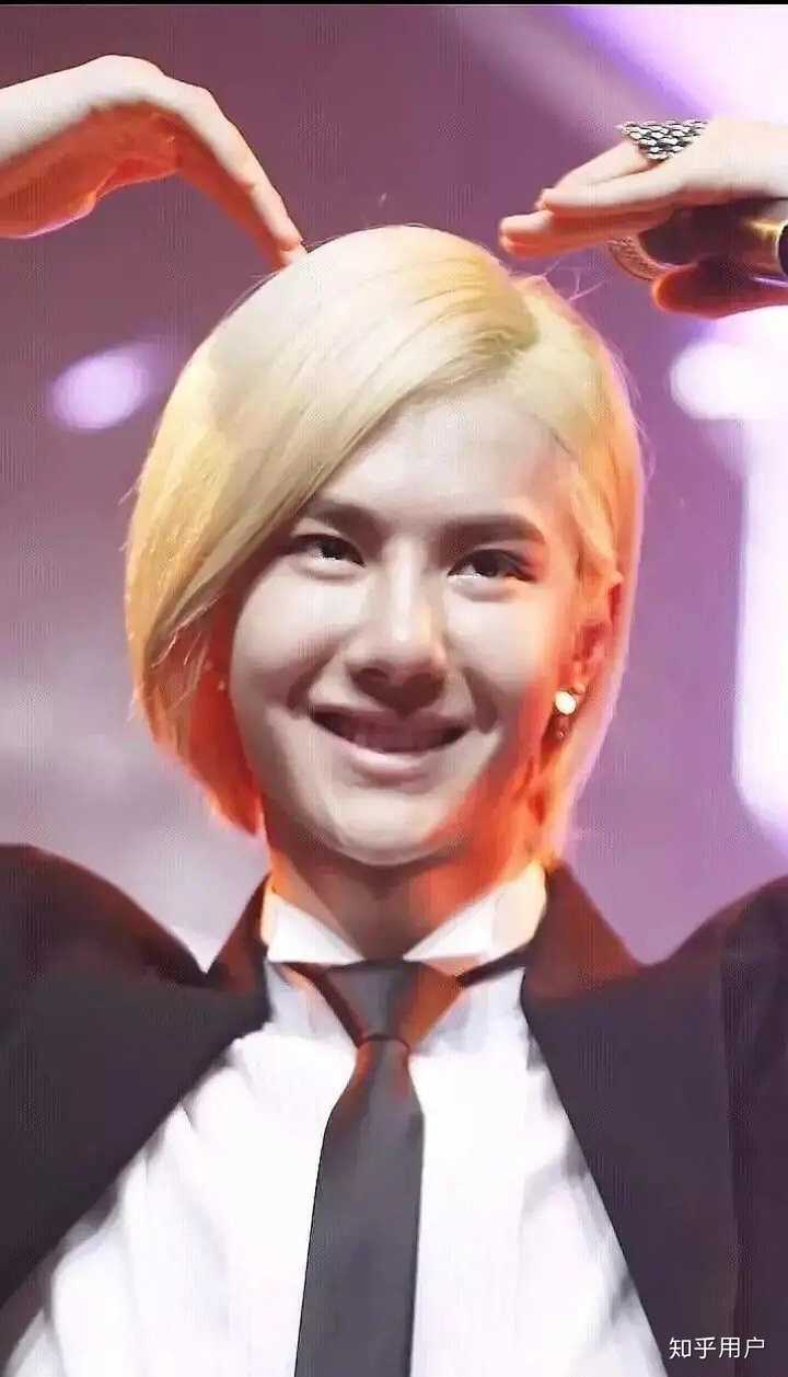 操作真恶心 总结一下  王一博粉丝:别问 问就是黑粉 别按头我家