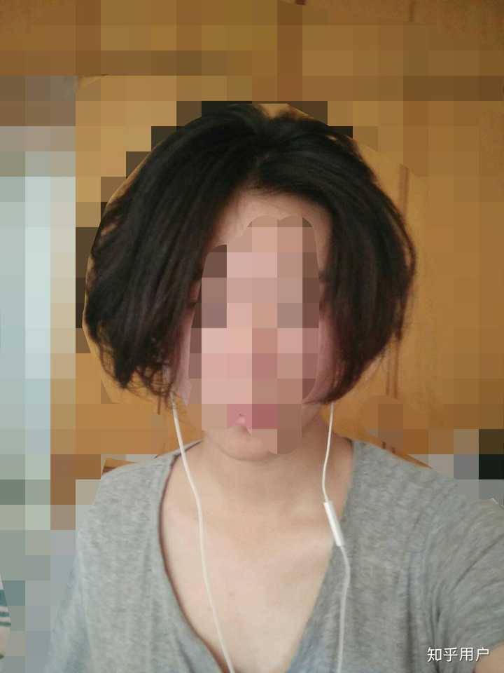 女生头发一年能长多长?