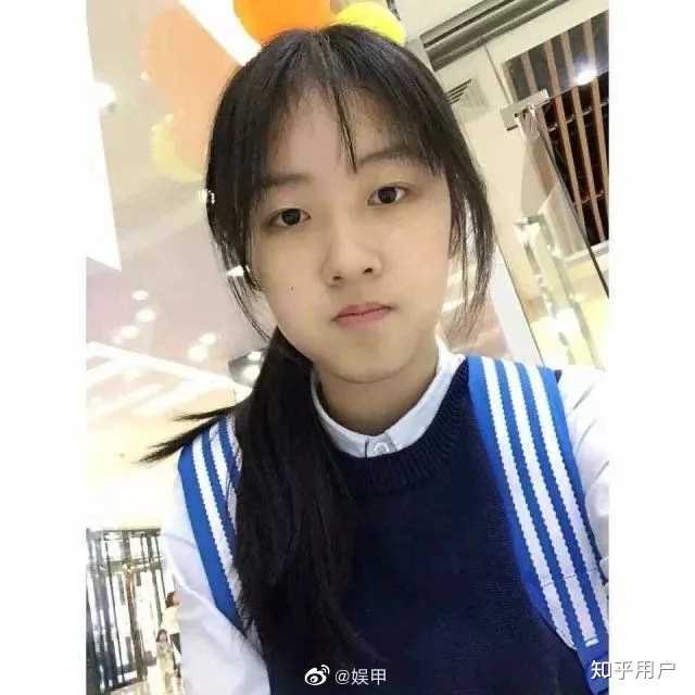 有人见过网红蛇界猛女(抖音名杀猪饲料)吗?(她真的好美)?