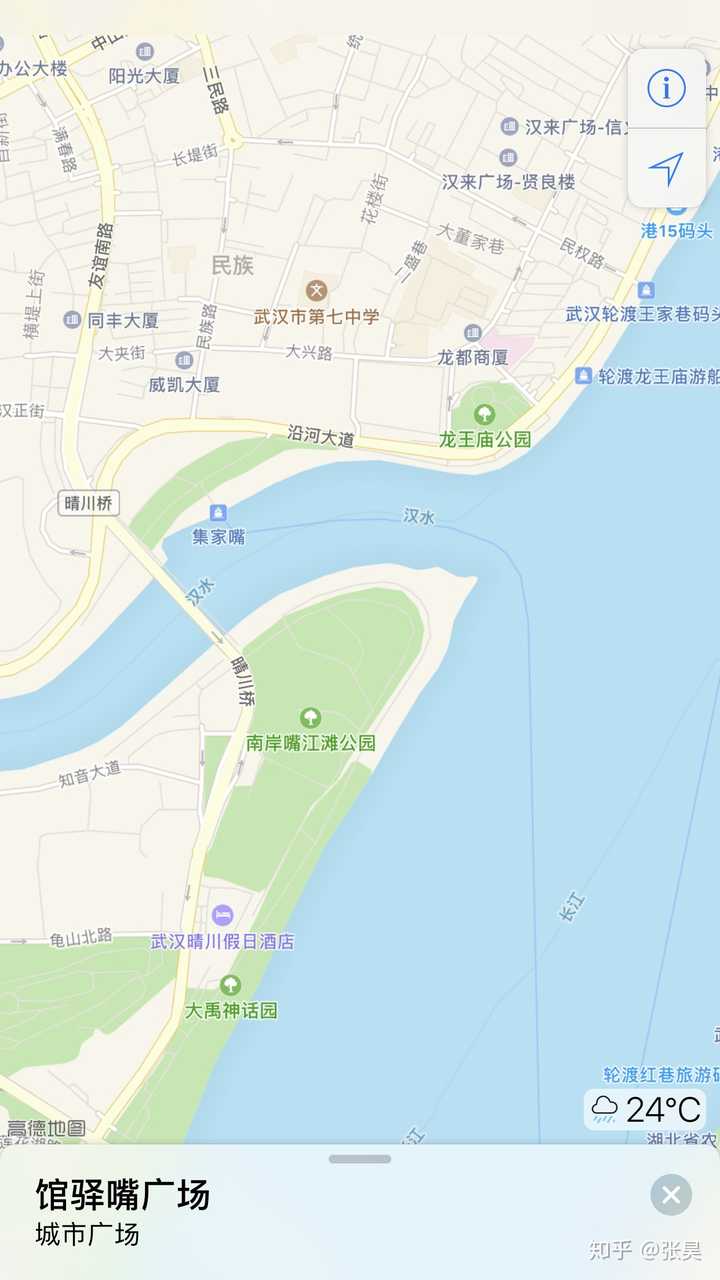 其次重庆,地图上显示的还是朝天门广场,但实际那两栋楼已直插云天,留