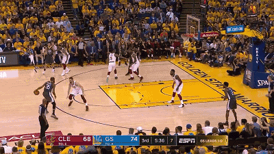 瞧瞧汤普森今日的出手——