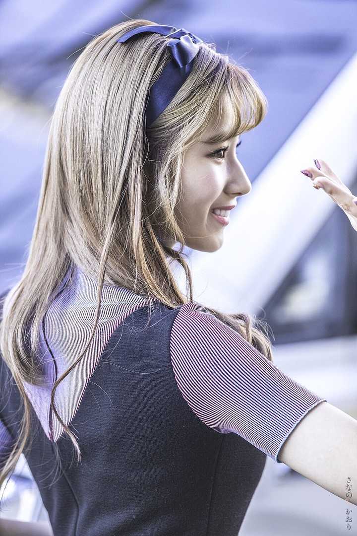 如何评价twice里的凑崎纱夏(sana?