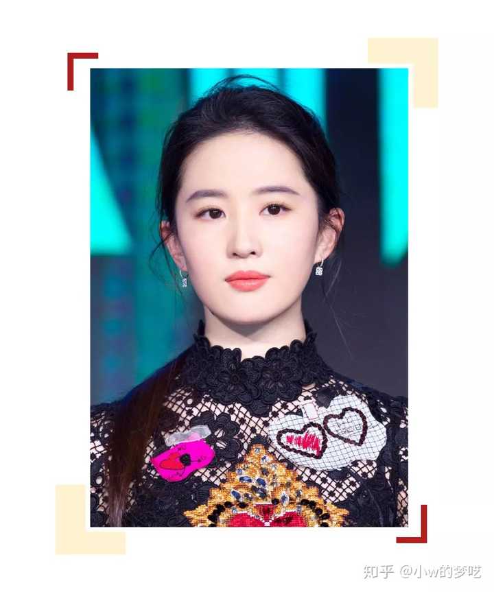 刘亦菲为什么能拿到花木兰?