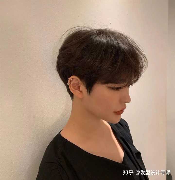 长发女生剪超短发好看嘛?