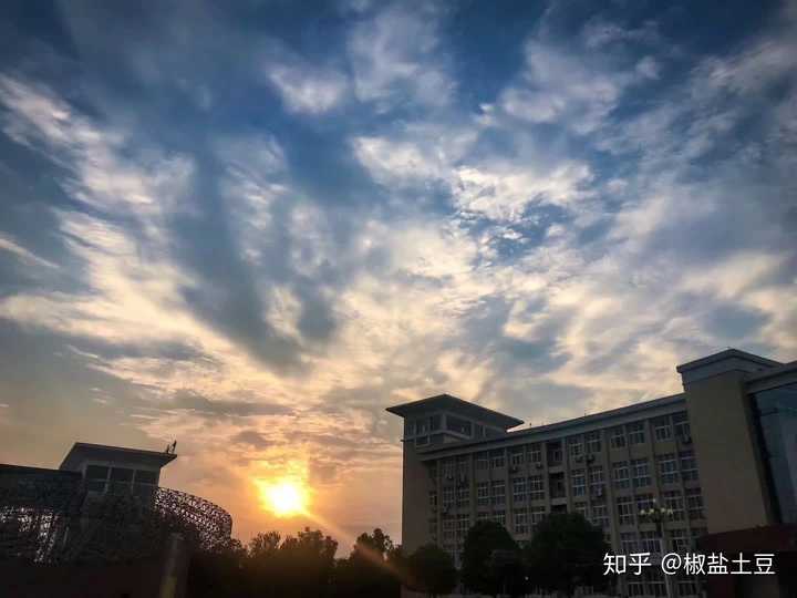 中原工学院怎么样?