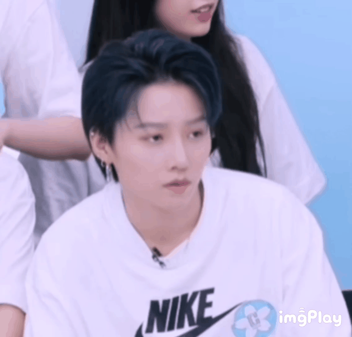 我来了我来了 本女友粉带着疯狂截图自制的刘老师动图们来了