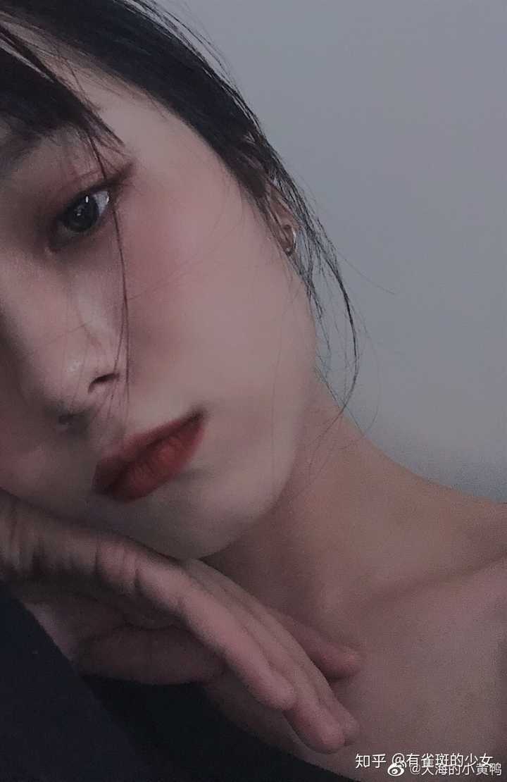 半张脸比整张脸好看是什么样的体验?