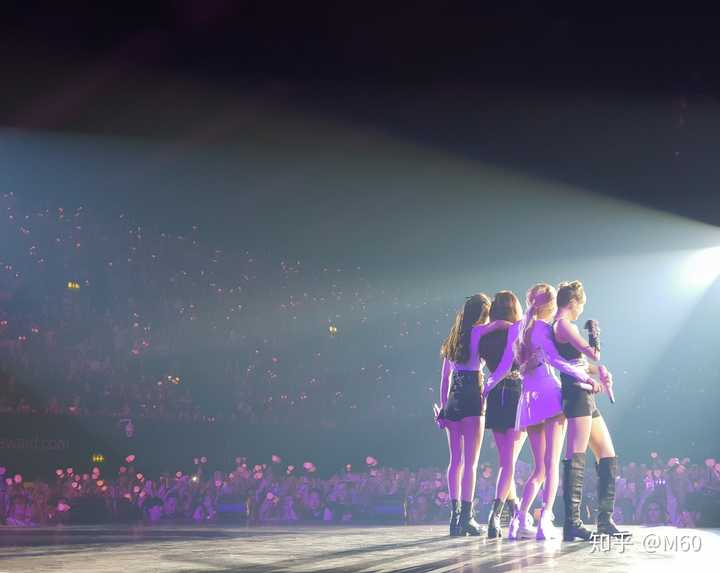 blackpink背影,jennie 香奈儿 有没有blackpink的背影照