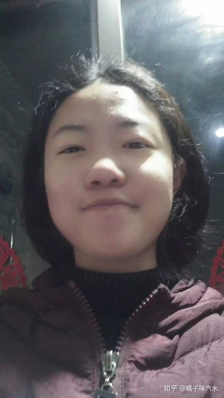看这张竟然有种胖版的金高银的样子(哈哈哈哈哈,开玩笑,人家可是我的