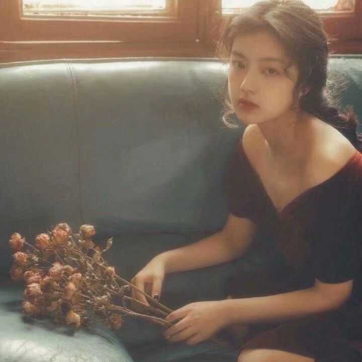 新年了,换个什么有气质的头像呢?
