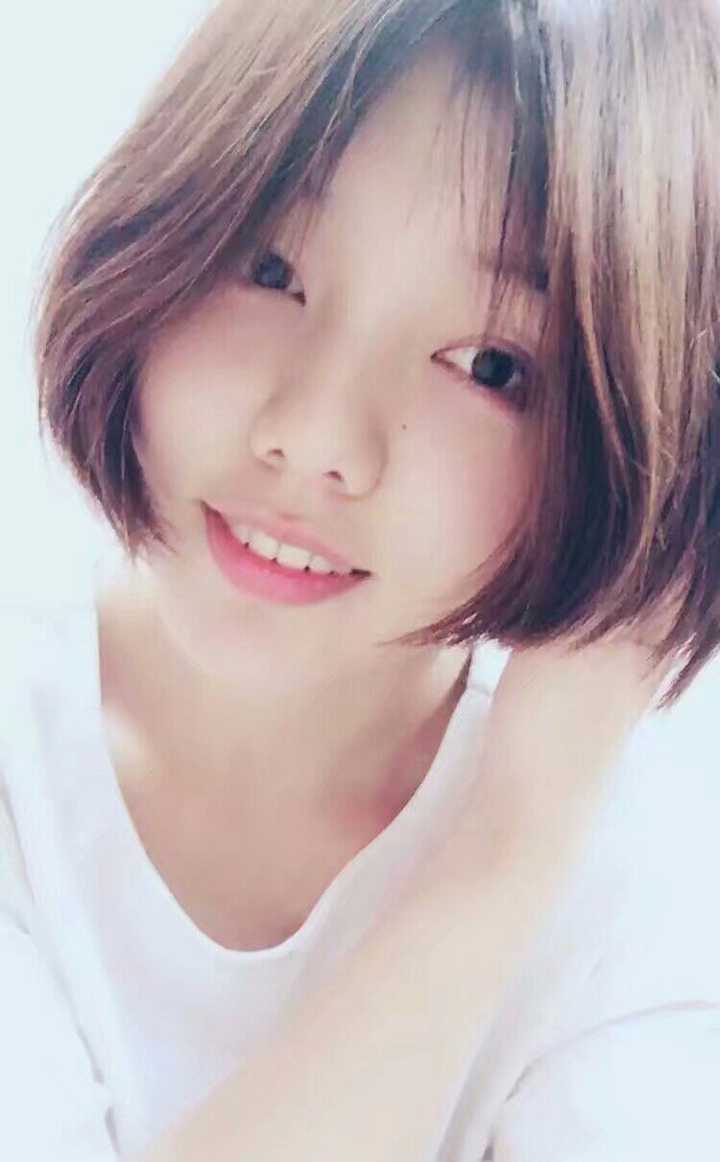 女生有一头短发是种怎样的体验?