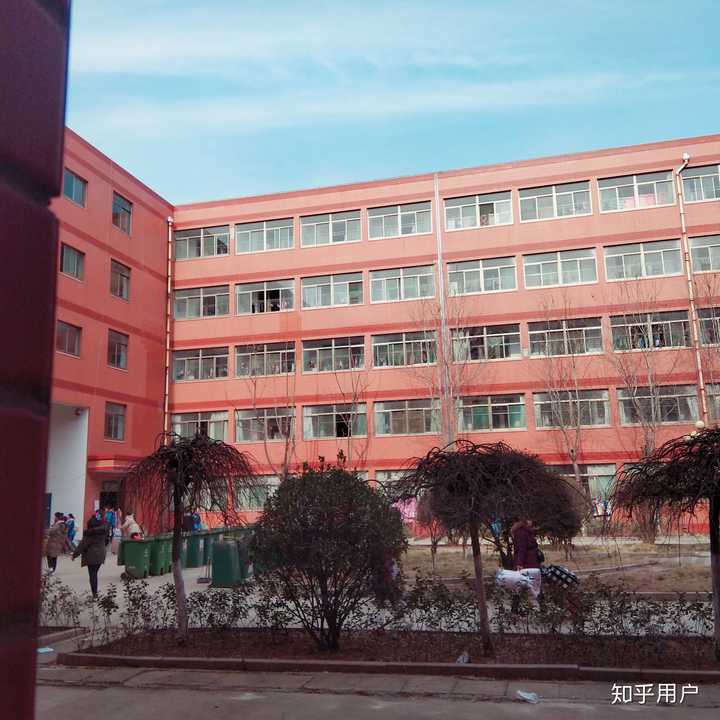 在济宁市实验中学(北大培文实验学校)就读是什么感受?