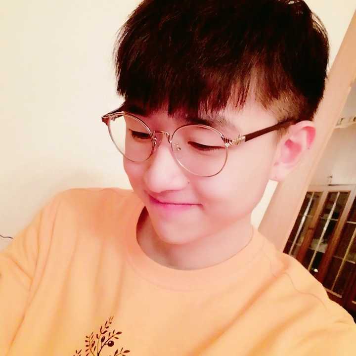 男生被夸可爱是一种什么经历?