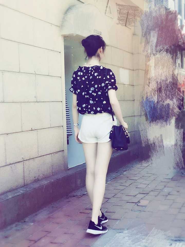 女生腿长是什么感觉?