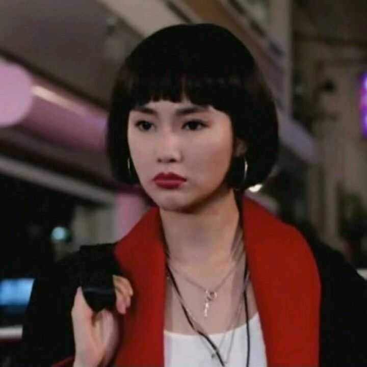 有没有很好看的复古的或者港风女星的头像?