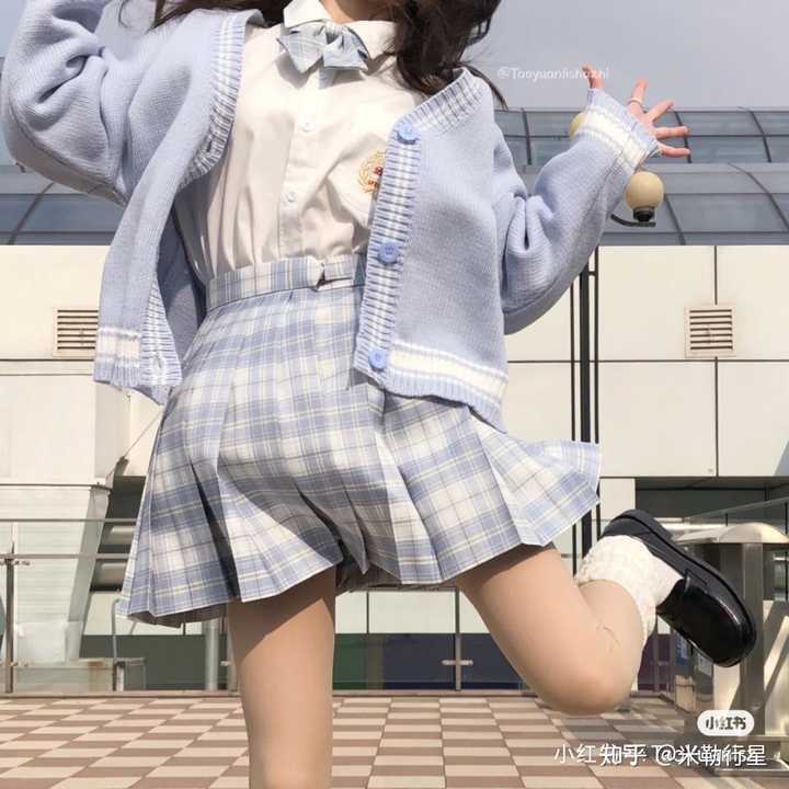 140斤的女孩子可以穿jk或汉服嘛?