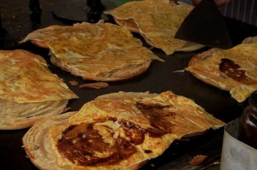  /p> p>驴肉火烧知道人多,我们这有鸡蛋火烧,真的是出了家门就找不到