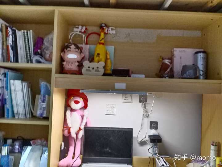 新余学院的宿舍条件如何?校区内有哪些生活设施?