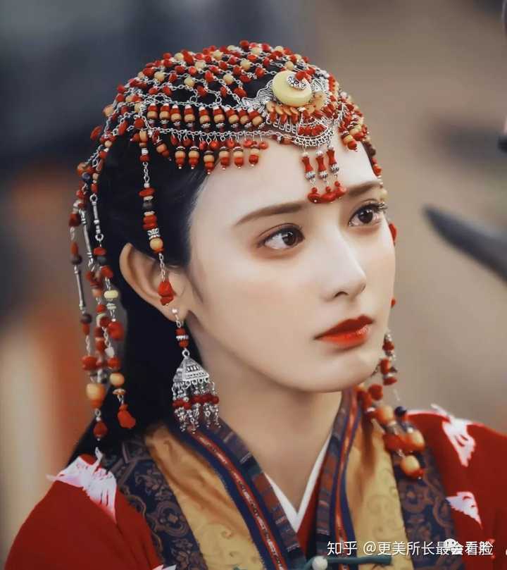 《东宫》女主彭小苒到底有没有整容 ?