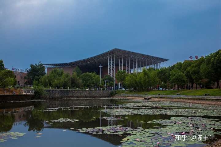 景德镇陶瓷大学有哪些特色建筑?