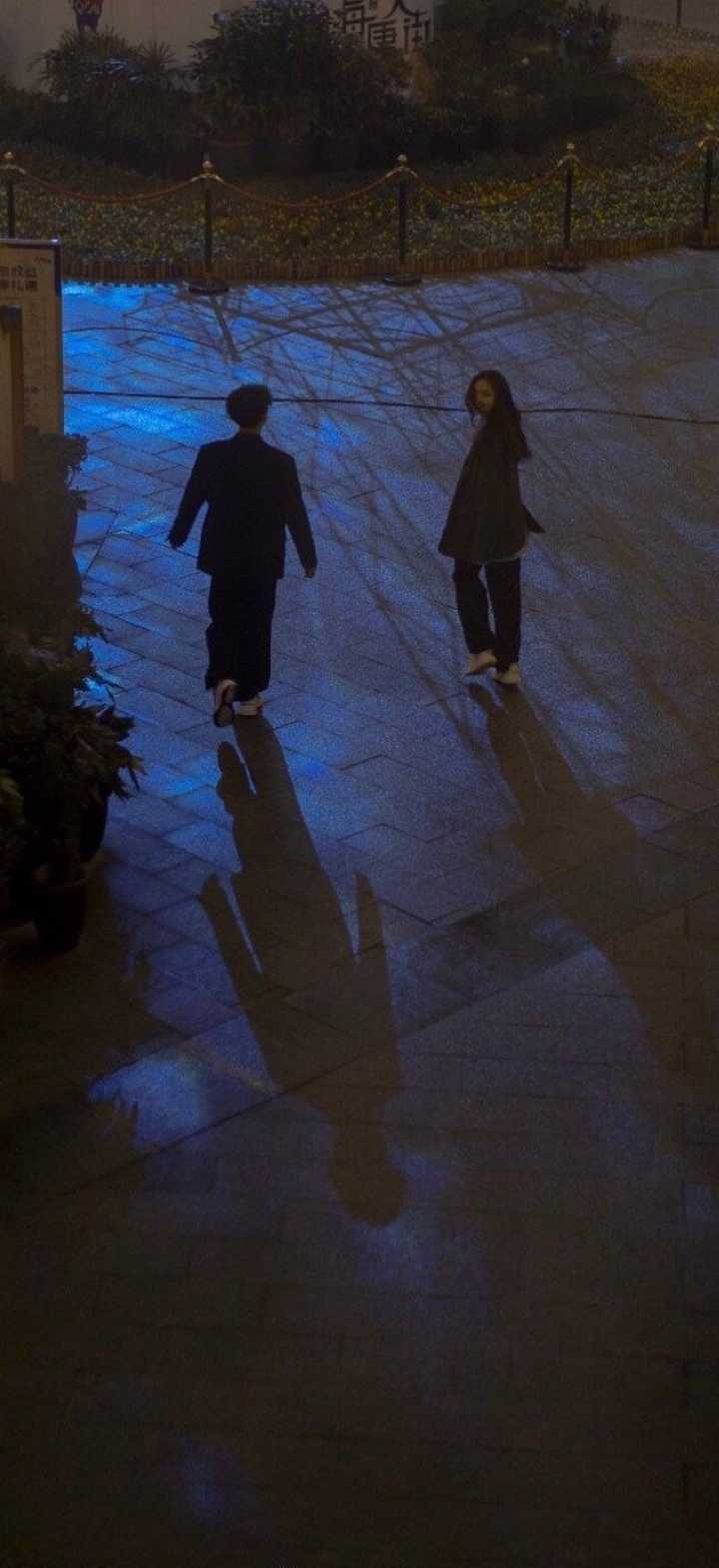 有没有什么好看的情侣壁纸或头像?