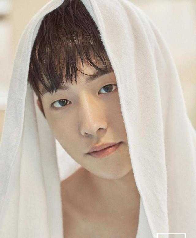 有哪些单眼皮,但是长得很帅的男明星?